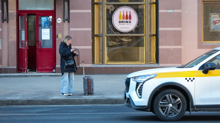 В Подмосковье отстранили от работы 800 автомобилей такси