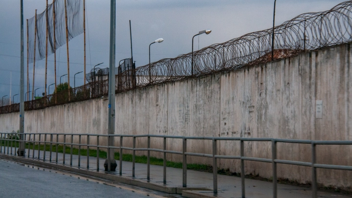 На границе Украины устанавливают бетонные заграждения