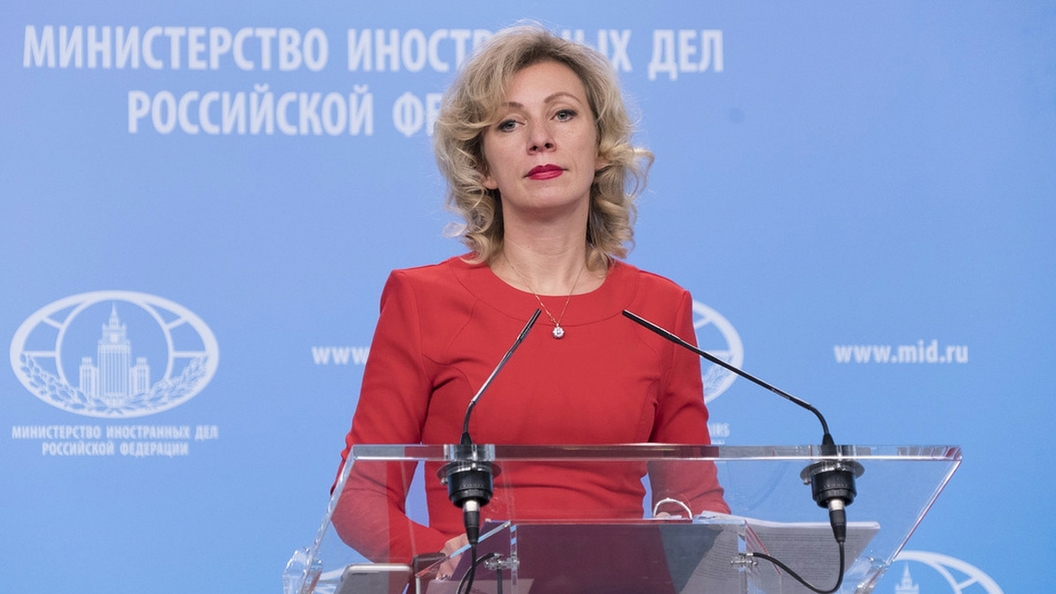 День Соборности: украинцы создали «живую цепь» и развернули национальный флаг (яркий фоторепортаж) День Соборности: украинцы создали «живую цепь» и развернули национальный флаг (яркий фоторепортаж)