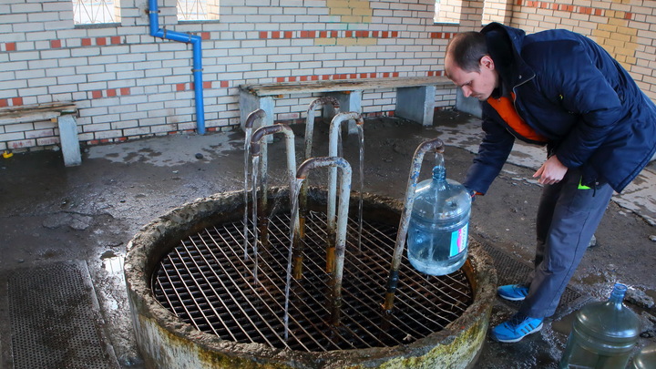 Вода из скважины в Ковернинском районе оказалась опасной