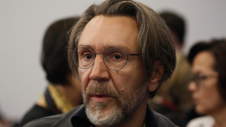 Сергей Шнуров в Донбассе: Автор фейка сам себя разоблачил