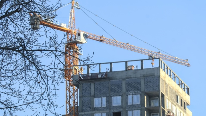 Средняя зарплата строителей в Кузбассе превысила 58 тысяч рублей