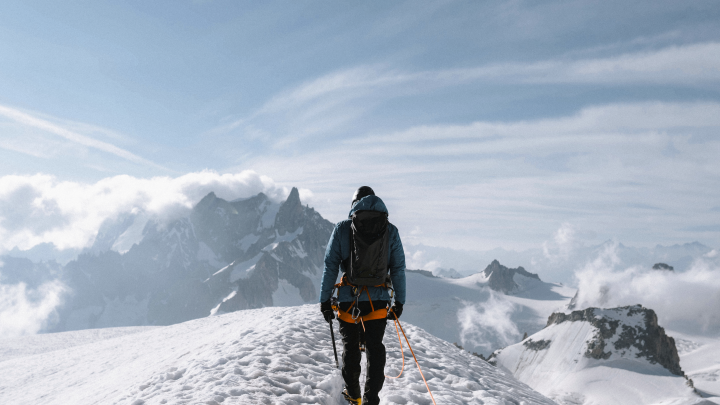 В Киргизии рассказали о последствиях гибели Наговицыной на Пике Победы для туристического потока