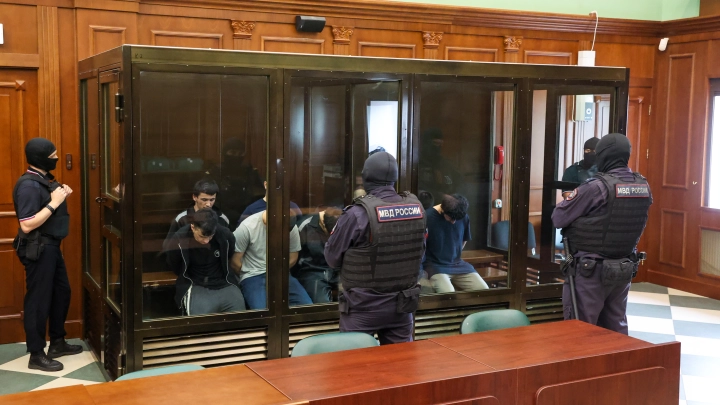 Разминулся с террористами в дверях: Чудо за минуты до трагедии в Крокусе