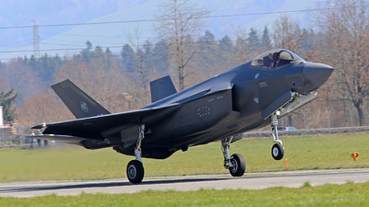 The Times составил список 14 русских аэропортов до которых могут достать ракеты Storm Shadow