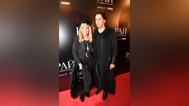 Крестница Аллы Пугачевой опубликовала в соцсетях новое фото знаменитой певицы на Кипре