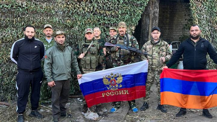 Армяне прислали помощь русским бойцам: Это наши братья