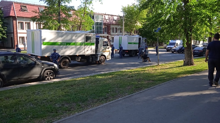 В Самаре автозак ФСИН попал в ДТП