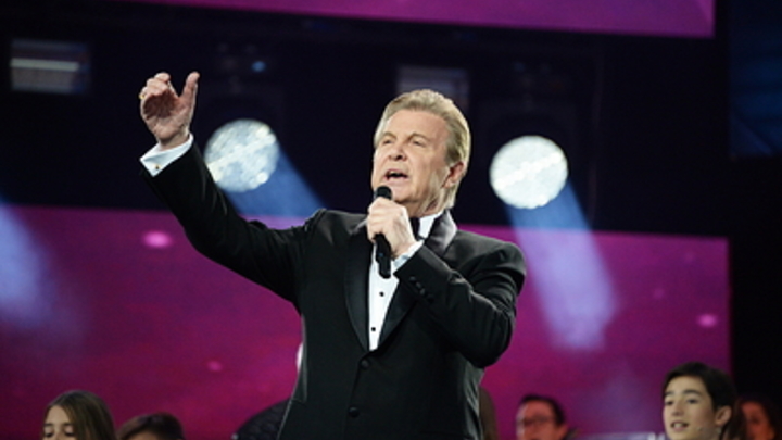 Народному артисту РСФСР Льву Лещенко запретили петь