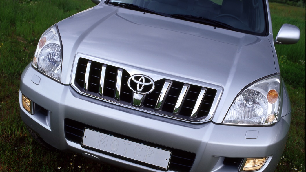 Названа российская цена обновленного Land Cruiser Prado Названа российская цена обновленного Land Cruiser Prado