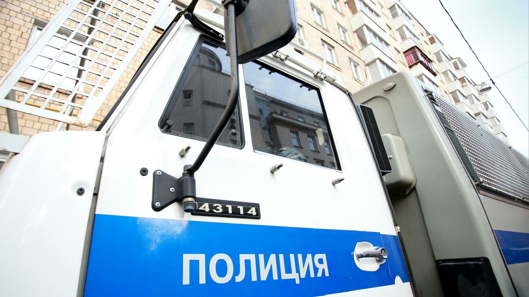 Очередную революцию в Москве вышли делать меньше 1 тысячи человек Очередную революцию в Москве вышли делать меньше 1 тысячи человек