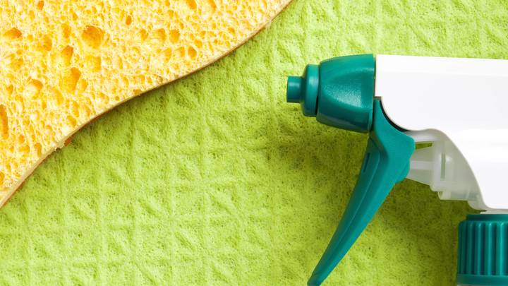 Астма и не только: Учёные предупредили о вреде бытовой химии для детей