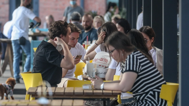 В Москве упрощен порядок размещения летних веранд - Сергей Собянин