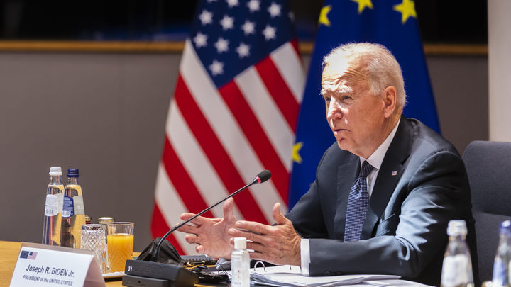 Названа вероятная дата встречи Байдена с Си Цзиньпином