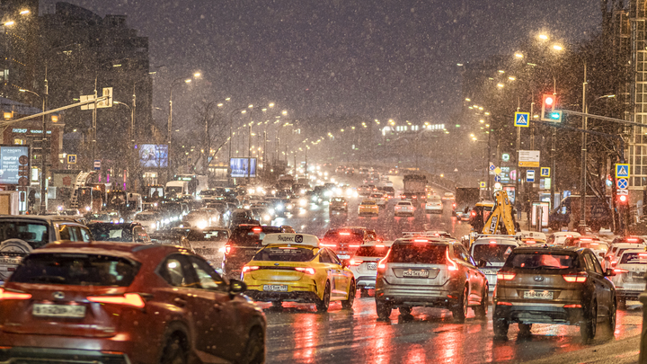 Пробки в Санкт-Петербурге 7 декабря 2021: как объехать и сколько терпеть