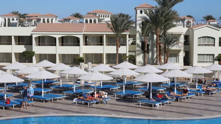 Туристическое безумие: Прибалты устроили шантаж Турции из-за русских