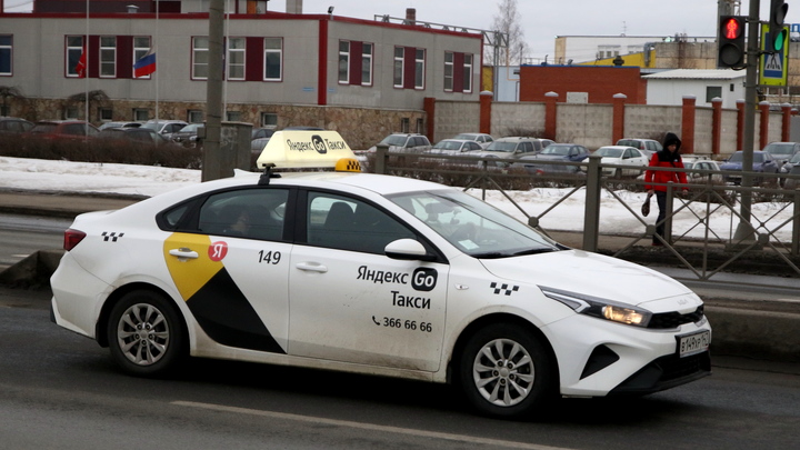 Пермяки пожаловались на очередные сбои в работе Uber и «Яндекс.Go»