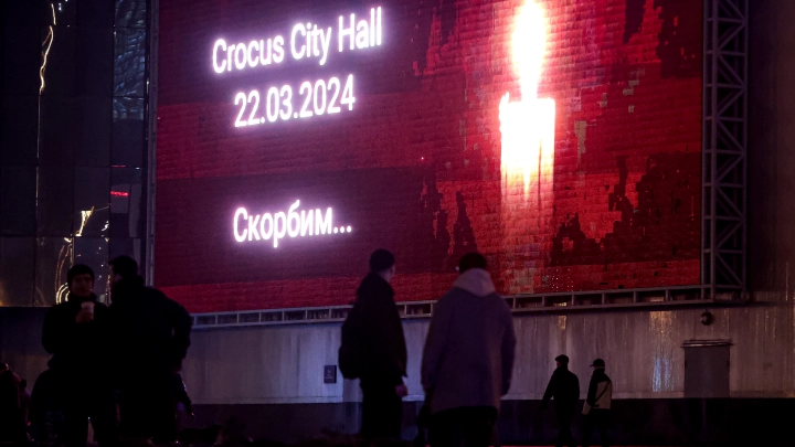 Испугались и решили бежать: Стали известны новые подробности теракта в Крокусе. Атака пошла не по плану