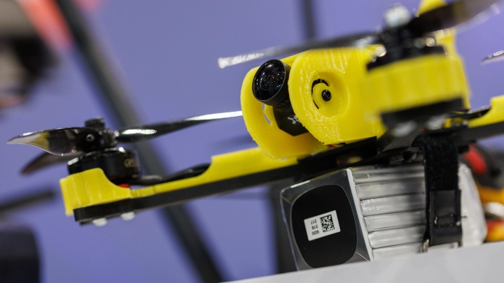 ВСУ потеряли 126 дронов за ночь: русские ПВО приземлили 126 беспилотников над 6 регионами