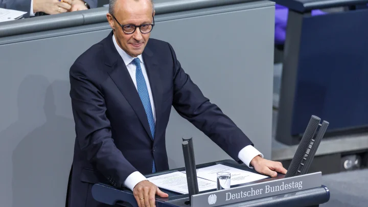 Мерц случайно проговорился. Германия подбирается к русским деньгам под предлогом поддержки Украины