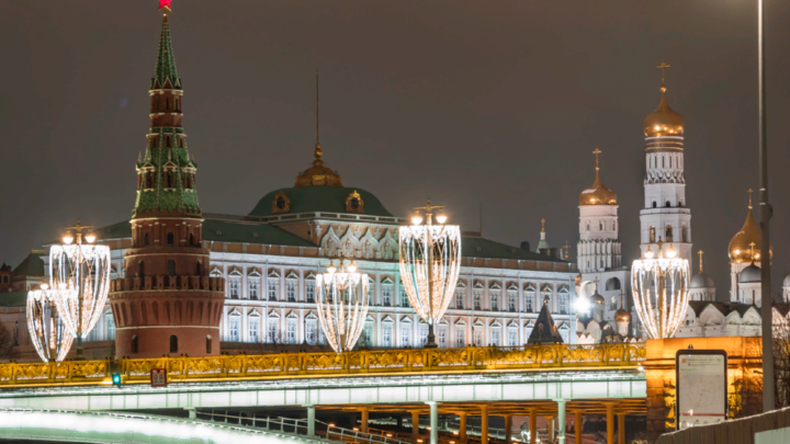 Никакой паники: В Москве и Петербурге безмятежная ночь