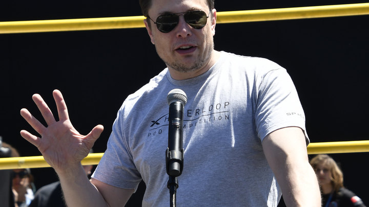 Илон Маск рассказал об источнике пожара на заводе Tesla