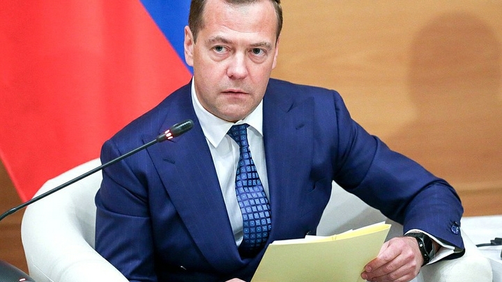 Медведев назначил главой технопарков «Кванториум» замминистра просвещения