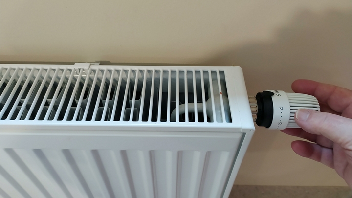 Горячие линии по вопросам отопления работают в Краснодаре