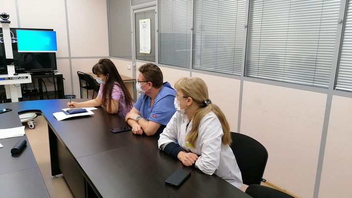 Новосибирские врачи получили новое оборудование для телемедицинских консультаций