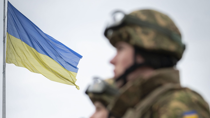 Военный дипломат предложил засудить страны НАТО за поставку оружия Украине
