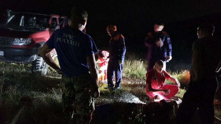 В Новороссийске ночью на Маркотхском хребте опрокинулся УАЗ