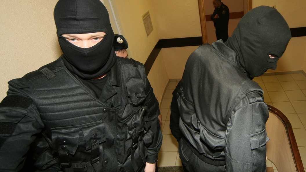 ФСБ: Боевики ИГ планировали изрубить толпу топором 1 сентября ФСБ: Боевики ИГ планировали изрубить толпу топором 1 сентября