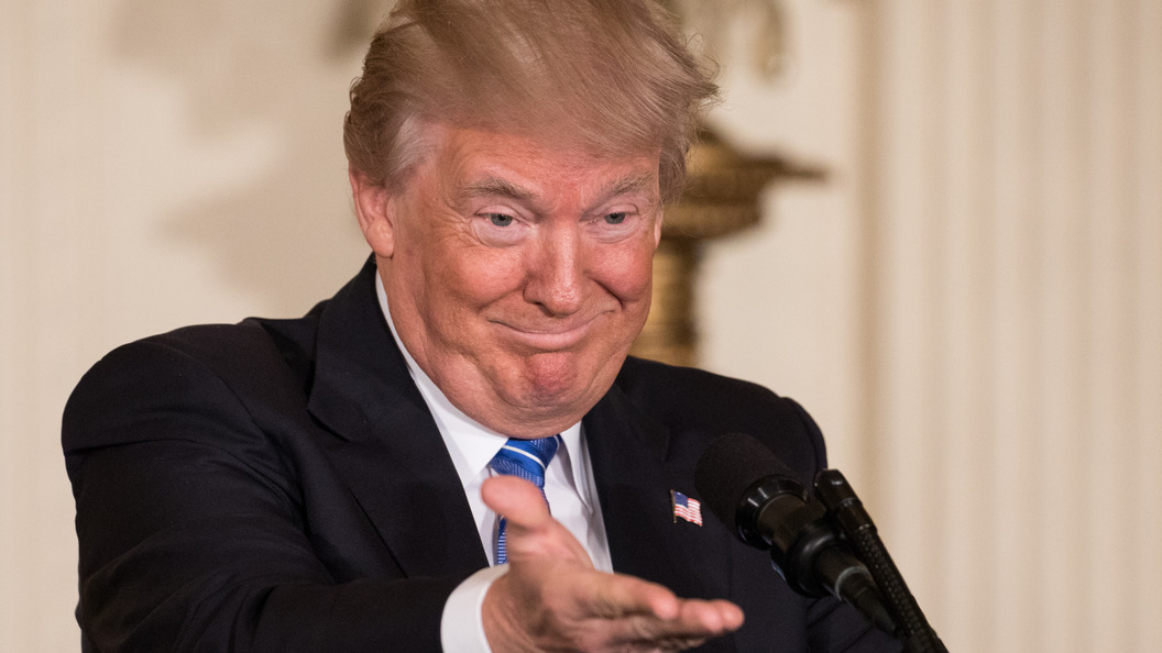 Трамп присвоил CNN название Fake News Network Трамп присвоил CNN название Fake News Network