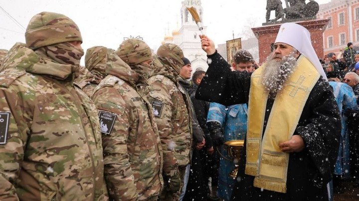 Русское ополчение ушло на фронт в знаковый для России день: Мы - не просто прямые наследники