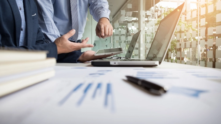 Кто? Фамилия?: На дерзкий выпад генерал Гурулёв ответил чётко