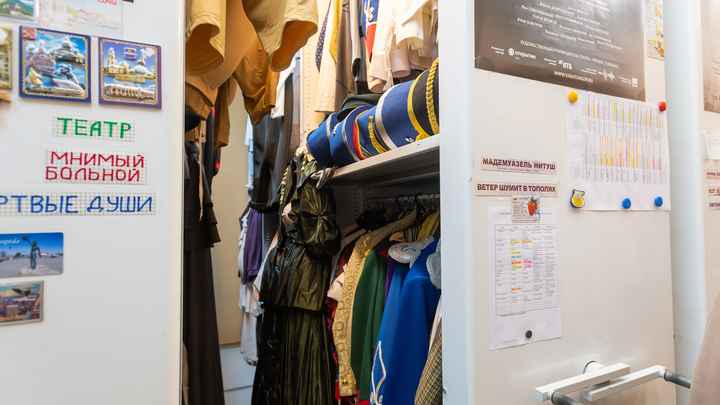 Как аккуратно сложить одежду. Лайфхак за 30 секунд