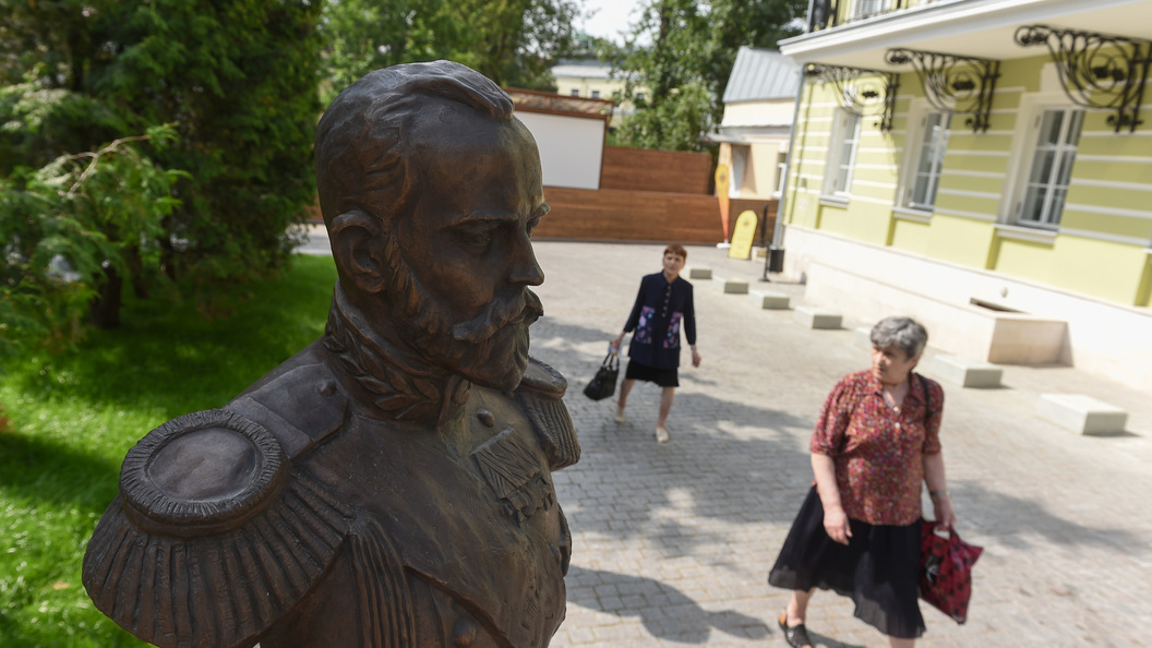 Акцию движения Сорок сороков против показа Матильды поддержали верующие за рубежом Акцию движения Сорок сороков против показа Матильды поддержали верующие за рубежом