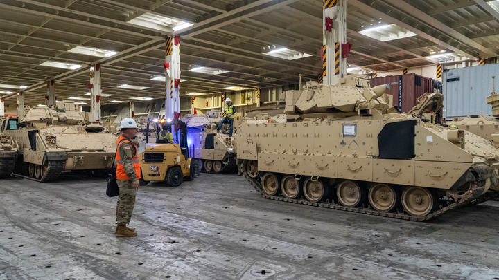 Финт ушами по-американски: Бизнес на войне, о котором помалкивают