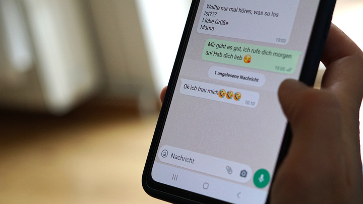 Пользователи WhatsApp смогут отправлять сообщения в другие мессенджеры