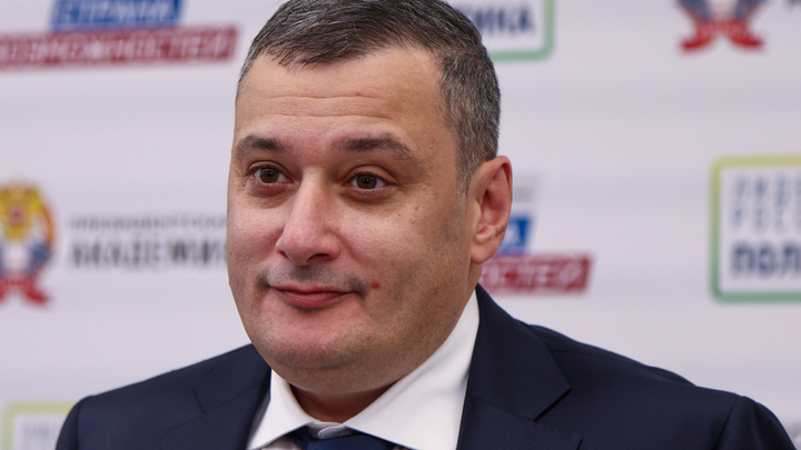 Хинштейн предложил мэру Курска заняться конькобежным спортом