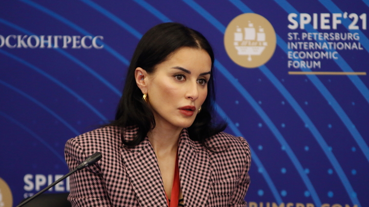 Жёстко и правильно: сбывшееся пророчество о России показала Тина Канделаки