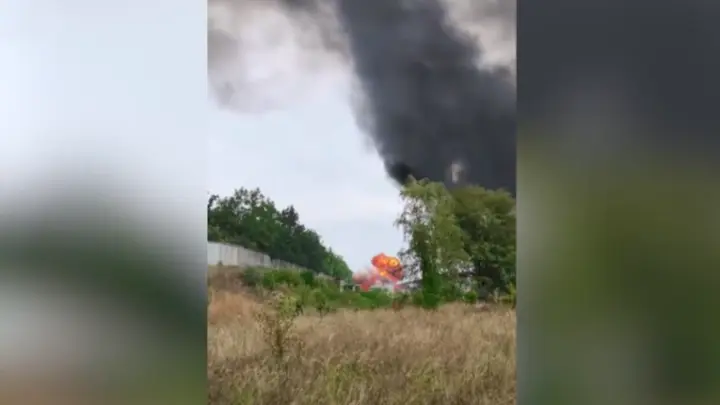 Есть видео атаки «Гераней» на ликеро-водочный завод «Хортица», отбить ВСУ не смогли