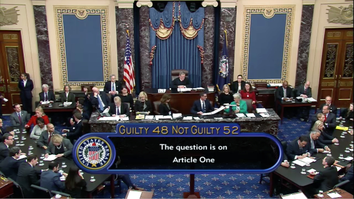 Импичмент провалился: Трамп оправдан Сенатом по всем пунктам
