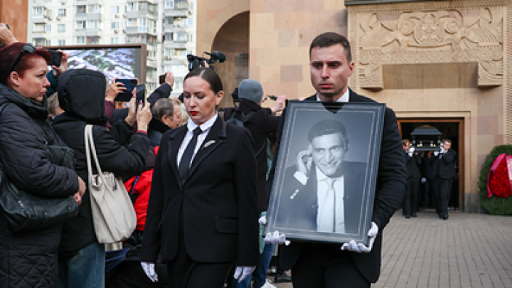 На стриминговых платформах вышел последний фильм Тиграна Кеосаяна