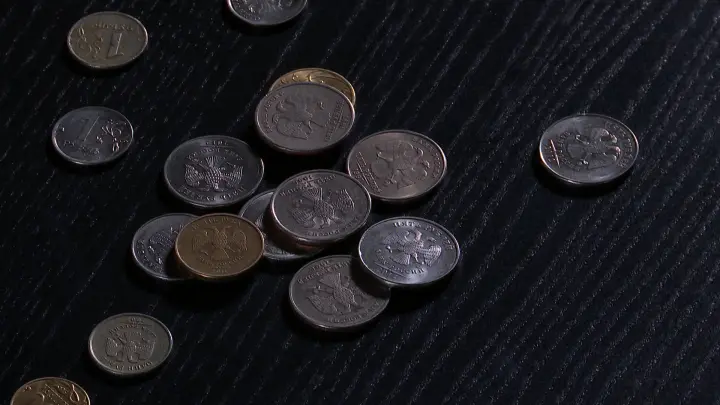 Профсоюзы предложили новую схему расчёта МРОТ