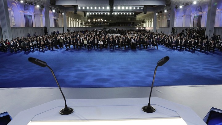 Путин верен сам себе: Политолог о неожиданном и стабильном в послании президента