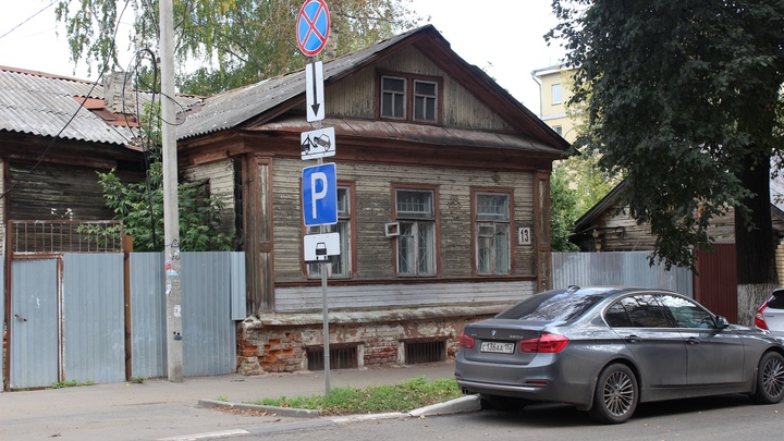 Снос трёх аварийных домов на улице Циолковского начался в Нижнем Новгороде