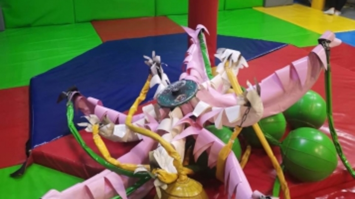 В Адыгее завели дело после обрушения карусели на 9-летнего ребёнка