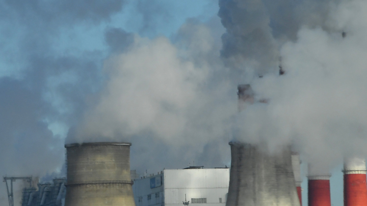 Из-за снега цвета угля горно-обогатительные фабрики Кузбасса временно закрыли