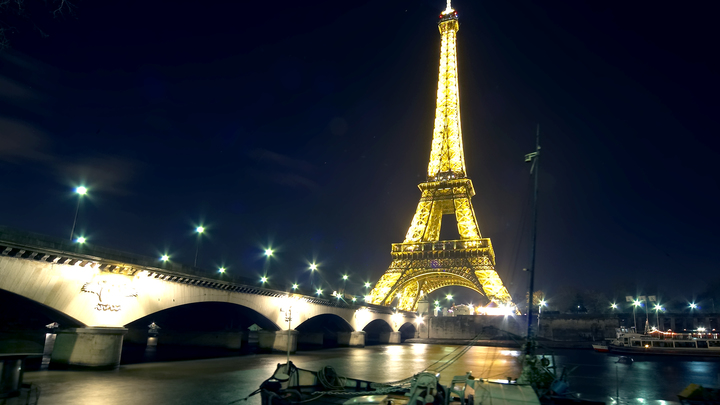 Пётр Толстой - французам на их же ТВ: И на какое поле вас понесло?